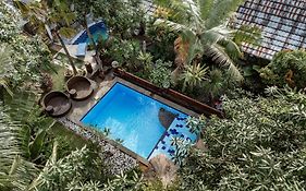 Vande Guest House